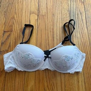 Victoria's Secret Dream Angel's Balconet Bra 34B White Lace Jewels - Small Stain